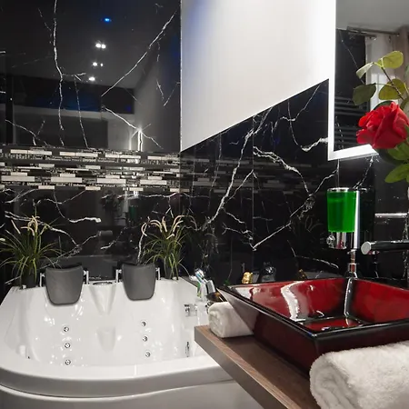 Lägenhet Farnese Jacuzzi