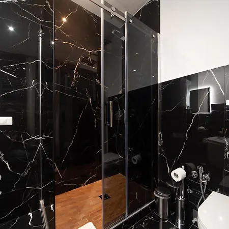 Farnese Jacuzzi Appartamento *